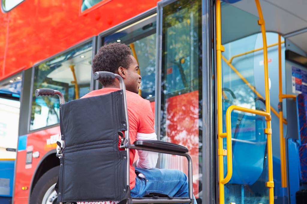 wheelchair-bus